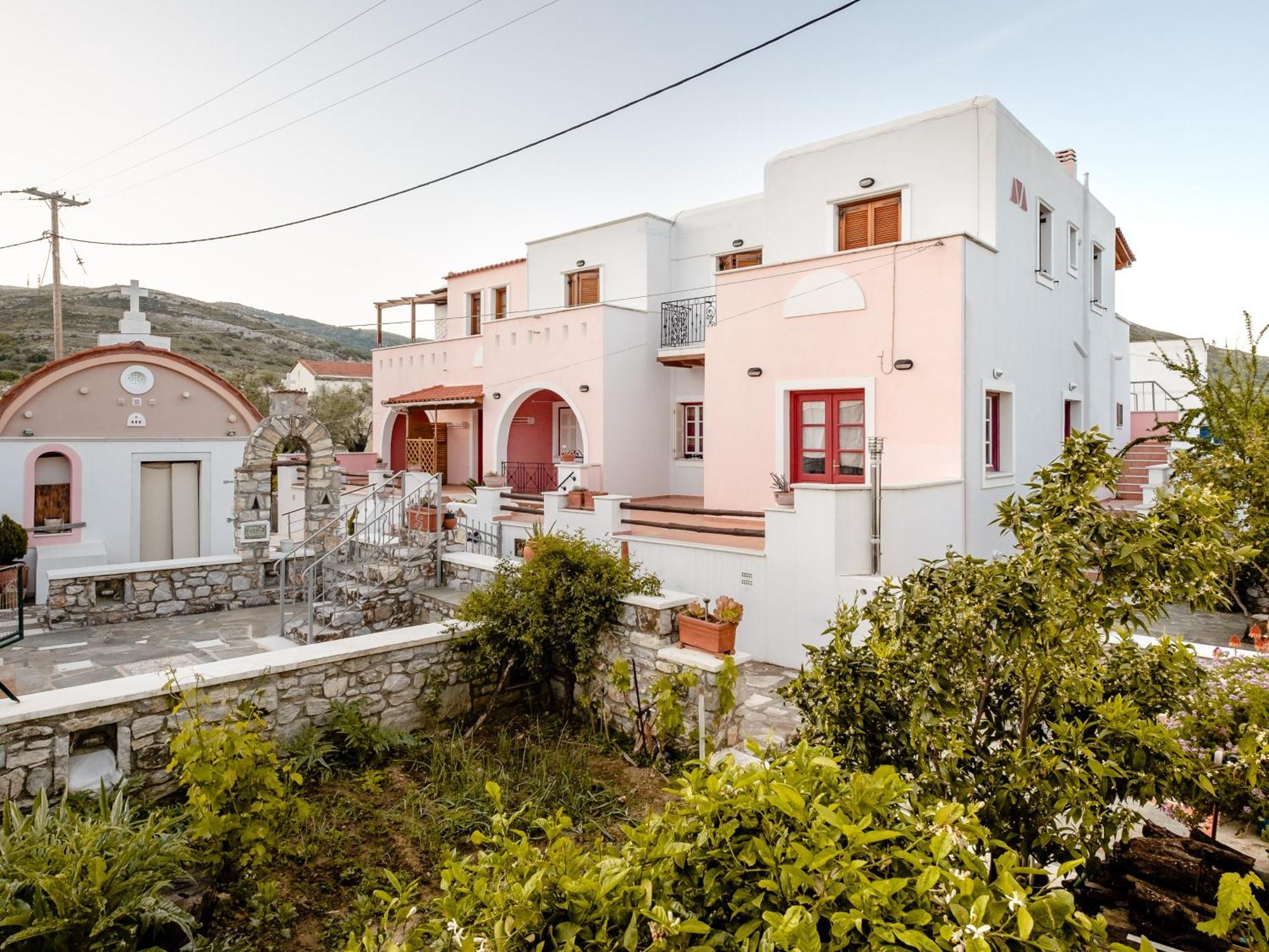 Cozy & Peaceful Apartment In Chalki Khalkíon Exteriör bild
